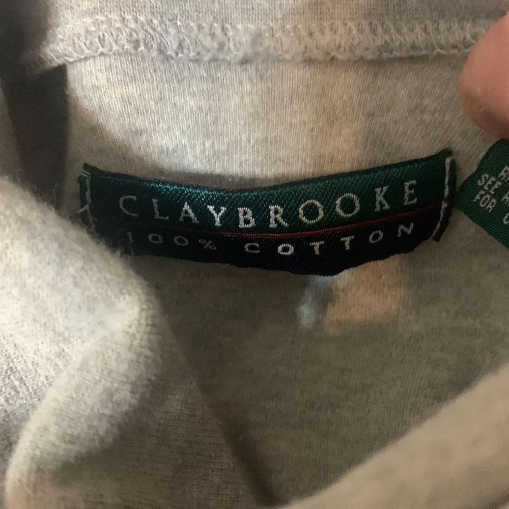 3for$20 sweater large  - Picture 4 of 5